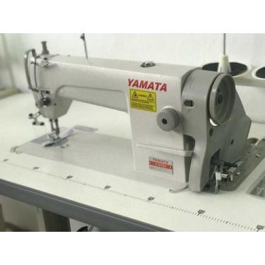 Imagem de Máquina De Costura Reta Industrial Yamata +, Branco, Bivolt