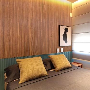 Imagem de Papel de Parede Adesivo PVC Autocolante Estampa Madeira Freijó 5m x 45cm Decoração Casa Apartamento Quarto Sala Cozinha Banheiro Resistente Água Fácil Aplicação