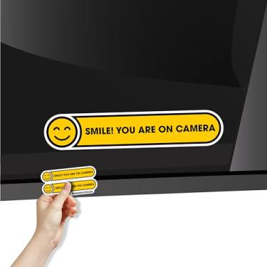 Imagem de Placa Smile You are on Camera | Pacote com 2 adesivos pequenos para janela de carro | Sinais Smile Your on Camera para carros | Sinal de gravação Dashcam | Adesivo de vinil impermeável preto brilhante 12,5 x 2,5 cm (amarelo)