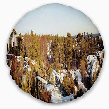 Imagem de Designart Capa de almofada redonda com paisagem de casa de campo de madeira impressa para sala de estar, sofá 50,8 cm