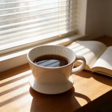 Imagem de Máquina de café derramada para 1-2 xícaras, cafeteira de cerâmica gotejadora, para viagem, casa, escritório, acampamento (branca)