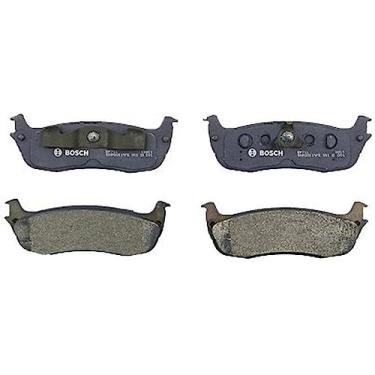 Imagem de BOSCH BP711 QuietCast Premium Conjunto de pastilhas de freio a disco semimetálico – Compatível com Ford Expedition, F-150, F-150 Heritage, F-250; Lincoln Blackwood, Navigator, Town Car; TRASEIRA