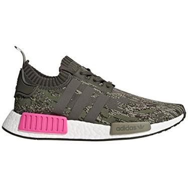 Imagem de adidas Originals Tênis de corrida masculino NMD_r1 Primeknit, Utilitário cinza/rosa choque, 12.5