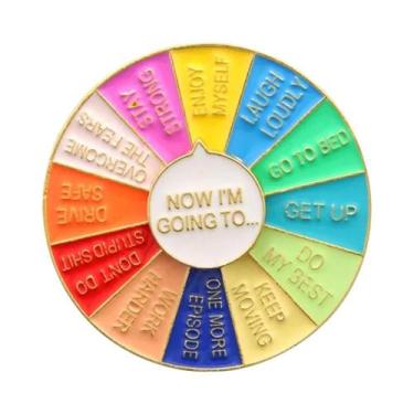 Imagem de Broche Rotativo De Bússola De Cores Esmaltado, Distintivo De Roda De C