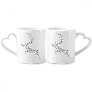 Imagem de Conjunto de canecas de porcelana para casal com estampa de plantas de Natal com alça de coração