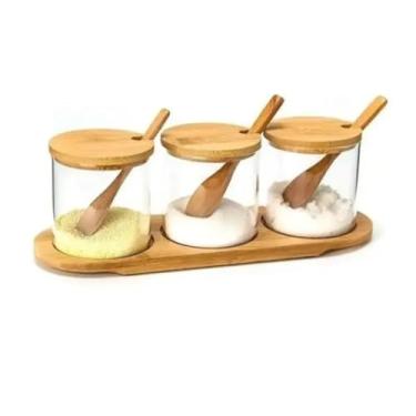 Imagem de Conjunto de 3 Potes de Vidro com Tampa de Bambu Colheres e Base – Ideal para Condimentos e Temperos