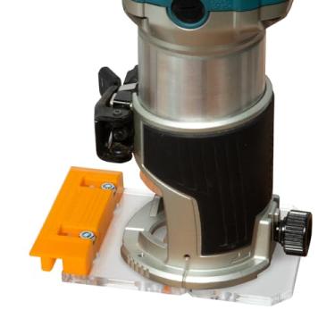 Imagem de POWERTEC Adaptador de trilho guia de roteador 72021 para roteadores Makita RT0701C, XTR01Z, DRT50 e RT0700C - Compatível com trilhos de guia Powertec, Makita, Festool, Milwaukee, Kreg ACS, WEN,