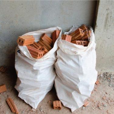 Imagem de Saco de Ráfia Multiuso 55cm X 85cm com 10 Unidades (até 50kg) - Plasts