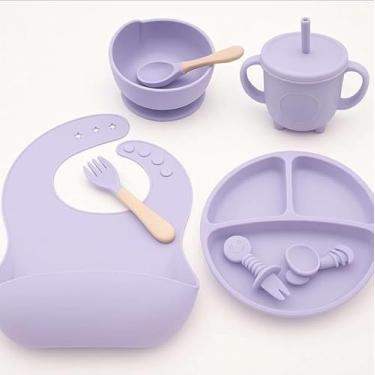 Imagem de Kit Introdução Alimentar Bebe 8 Peças Silicone Iniciação Para Alimentos Livre de BPA Atóxico Antibacteriano Seguro Sem Pontas Colher, garfo, copinho, pote e pratinho Criança 6 meses (Lilás)