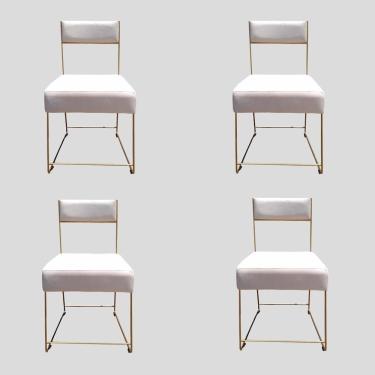 Imagem de Kit 04 Cadeiras Atena Base De Ferro Maciço Dourada Veludo Bege D'classe Decor