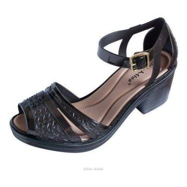Imagem de Sandália Feminina Sola Baixa confortável trama moda ref 10155 Miss Mis