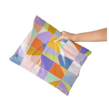 Imagem de Envelopes de poliéster 10x13 – Pacote com 100 – Envelopes de envio recicláveis impressos para embalagens de pequenas empresas, sacos de correio autovedantes – Design multicolorido em mosaico pastel
