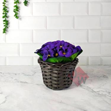 Imagem de Arranjo de Flor com Vaso Trançado