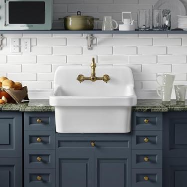 Imagem de ELLAI Lavatório utilitário de cerâmica branca estilo fazenda de 61 cm com encosto alto montado na parede, pia de fazenda 10 galões para lavanderia, garagem, cozinha, banheiro 61 cm x 48 cm x 42 cm