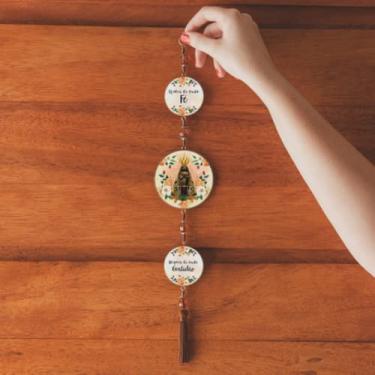 Imagem de Aramon - Adorno de Porta Nossa Senhora Aparecida e Frases - Ornamento Decorativo - Madeira, Resina e Metais - Dia das Mães