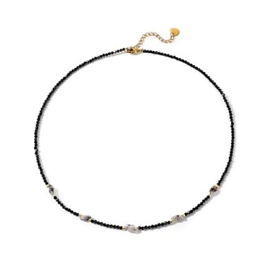 Imagem de DeScount Colares femininos feitos à mão com espinélio preto com diamante Herkmier e fio de pedra natural