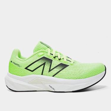Imagem de Tênis New Balance Fuelcell Propel V5 Masculino, Verde claro, 40