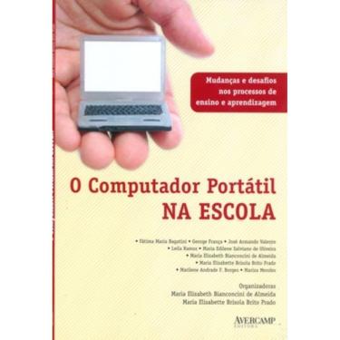 Imagem de Computador Portatil Na Escola