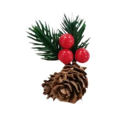 Imagem de Ramos De Pinheiro Artificiais Festivos Com Frutas Vermelhas E Pinhas, 