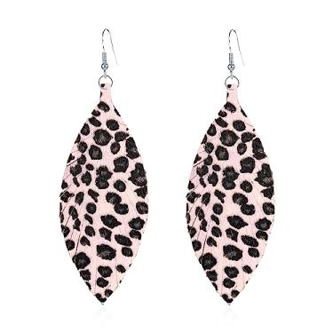 Imagem de Vavhoo Brincos grandes de couro macio e genuíno feito à mão com franja com franja e pena leve para mulheres e meninas, Resina Acrílico, Sem pedra preciosa