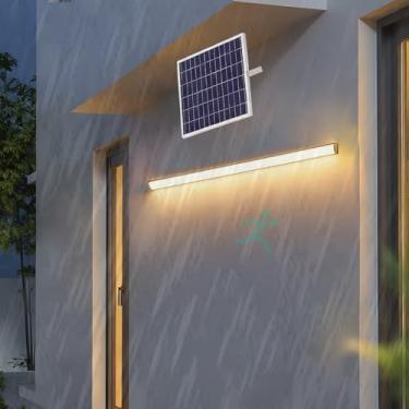 Imagem de Luzes de parede solares LED para ambientes externos IP65 à prova d'água com sensor de movimento arandelas de tira longa de alumínio moderno luz de segurança externa para jardim de porta da frente (luz