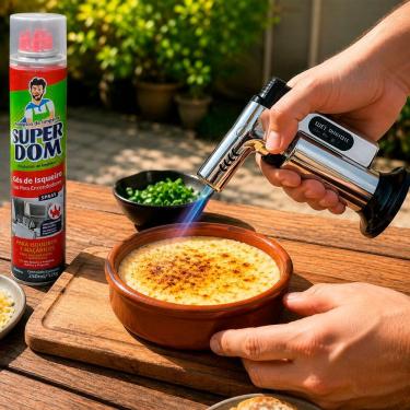 Imagem de Kit Maçarico Culinário Profissional Metal com Refil de Gás 250ML e 5 Adaptadores Universais Verde