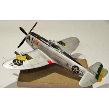 Imagem de P-47D Thunderbolt FAB - FEB, Kit de Montagem 1/48, 125 Peças, 23 cm