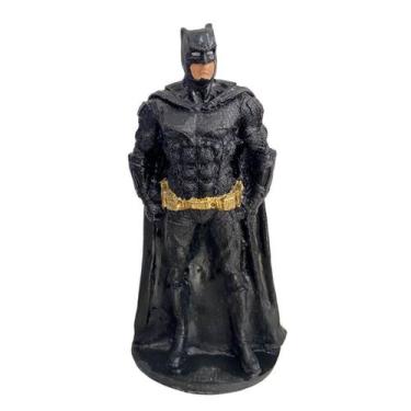 Imagem de Boneco Batman Cavalheiro Das Trevas 18cm Em Resina - LZ Decorações