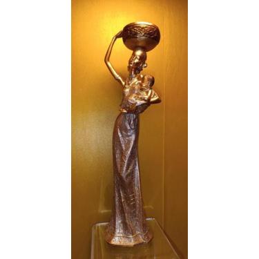 Imagem de Estatua africana dourada com cesta resina decorativo 29cm - Zona Livre