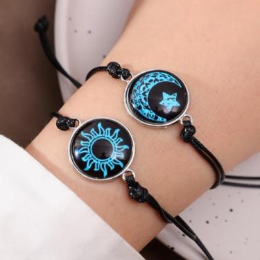 Imagem de Pulseira ajustável para amantes do sol e da lua, pingente de corda luminosa, corrente de mão para casais, presente de aniversário de aniversário, One Size, Liga de aço, Sem Pedra Preciosa