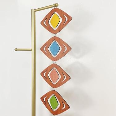 Imagem de MidModArt 16 peças de painéis de divisória de sala de pendurar em PVC, arte de parede moderna de meados do século, divisórias decorativas de diamante retrô MCM para estudo de quarto de jantar 22,4 x