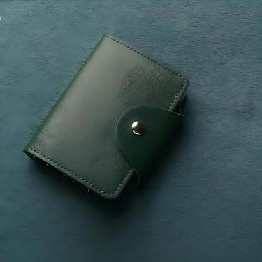 Imagem de Carteira de cartão de crédito feminina com bloqueio de RFID com zíper com 26 compartimentos para cartões, porta-cartões de presente, carteira com fecho de pressão para mulheres e homens (verde-escuro)