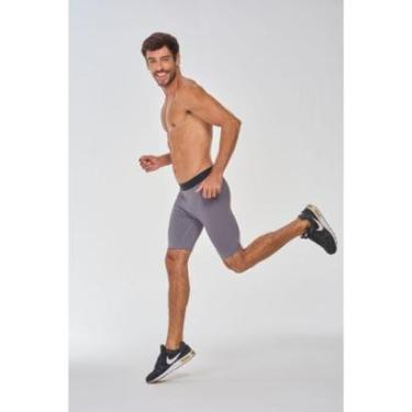 Imagem de Bermuda Térmica Masculina com bolso em Poliamida Fitness Elevate-Masculino