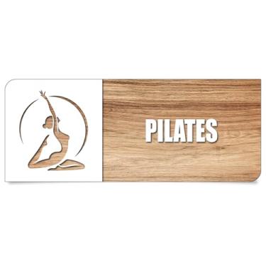 Imagem de Placa de Identificação Pilates, PS 1mm, 24 x 10 cm, com Fita Dupla Face, Acabamento Madeira