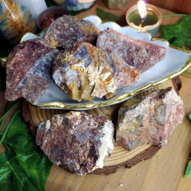 Imagem de Pedra quartzo jiboia bruto 4 a 6 cm - coragem e otimismo - cristal nat