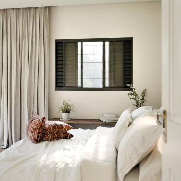 Imagem de Janela de Aço Veneziana 6 Folhas com Grade Quadrada e Fecho Embutido 100cm X 150cm Preto