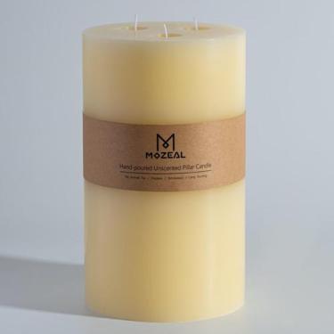 Imagem de Vela Pillar MOZEAL Extra Large 3 Wick Ivory, sem perfume, 6 x 6 polega