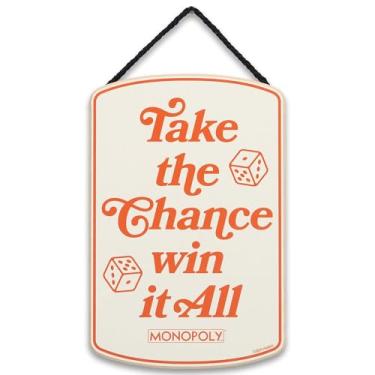 Imagem de Hasbro Monopoly Take the Chance Win It All Decoração de parede de madeira pendurada - Placa de monopólio divertida para sala de jogos ou escritório