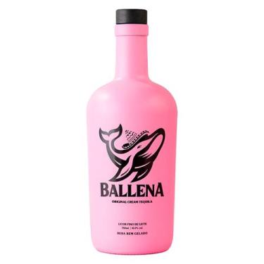 Imagem de Licor Fino de Leite Ballena Morango com Tequila 750ml