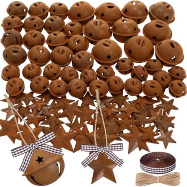 Imagem de Vertintong Kit de 165 sinos de metal enferrujado de Natal inclui 80 sinos enferrujados vintage de tamanho misto 80 estrelas de metal rústico com fita de corda de juta para decoração de árvore de Natal