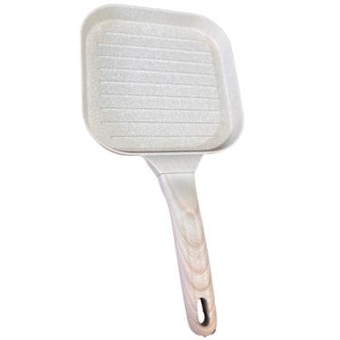 Imagem de Frigideira Antiaderente Quadrada, Tamagoyaki Japonesa, Teflon, Cabo de Madeira, 15x15x3 cm, Sem Óleo, Compatível com Fogão a Gás e Indução