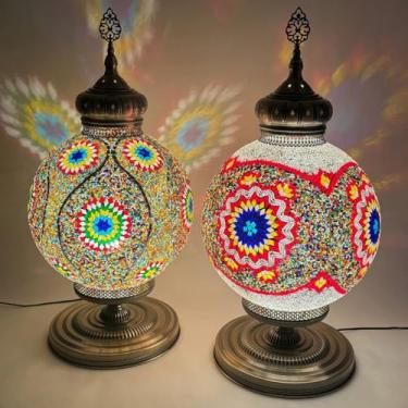 Imagem de Abajur turco, abajur de mesa de chão grande com mosaico, cúpula marroquina artesanal antiga boêmia vintage, luminária de chão Tiffany, luminária de cabeceira com vitral, 2 peças