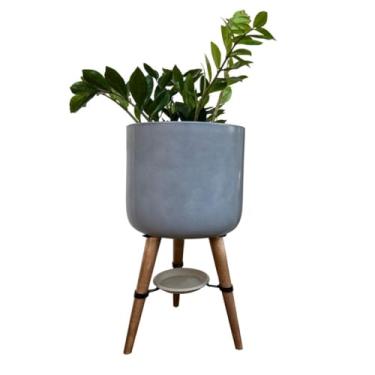 Imagem de Vaso Cilindro para Plantas 33cm com Tripé de Madeira e Prato (Cinza)