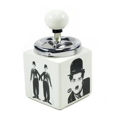 Imagem de Cinzeiro Cerâmico Quadrado Com Tampa