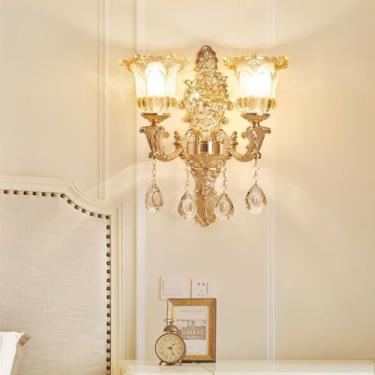 Imagem de Luminária de parede contemporânea de cristal para interiores, estilo europeu, luxuosa, com LED, para decoração de sala de estar, quarto, escritório, quarto modelo, hotel, casa de campo, corr