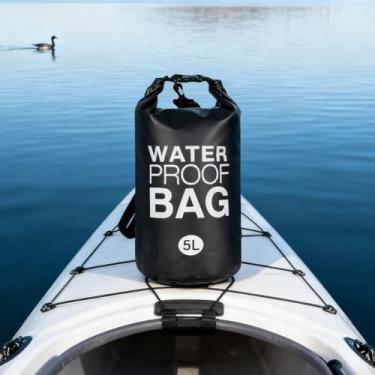 Imagem de Bolsa seca de PVC resistente de lona de 5L, saco impermeável para caiaque, passeios de barco, natação e acampamento