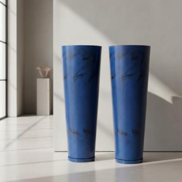 Imagem de Kit 2 Vasos Planta Classic Slim C/Prato Moderno Grande Luxo Alto Decorativo Sala Fachada Jardim Escritório Bambu Cerejeira Jogo 71cm (Azul Premium)
