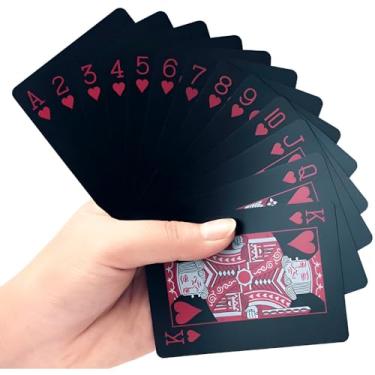 Imagem de Baralho Black Premium, Cartas de Poker à Prova D'água, Plástico Laminado, Preto com Detalhes Vermelhos, 54 Cartas