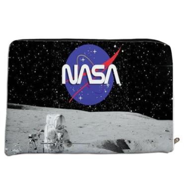 Imagem de Capa Protetora para Notebook Espaço 001 (FORRO PRETO, 15 Polegadas – 27cm x 36cm x 2cm (CxLxA))