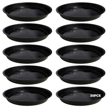 Imagem de LUMINFLY 30 peças de pires para plantas de plástico resistente, bandejas coletoras redondas com bordas planas, bandejas de água pretas para a maioria dos tamanhos de vasos, perfeitas para uso interno